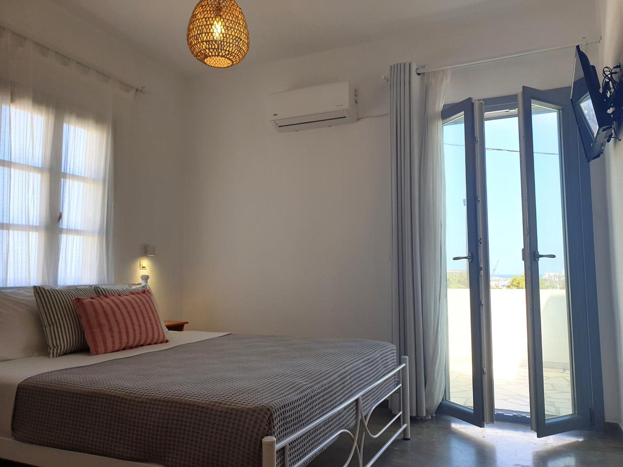 Апартаменты Anemos Town Naxos City Экстерьер фото